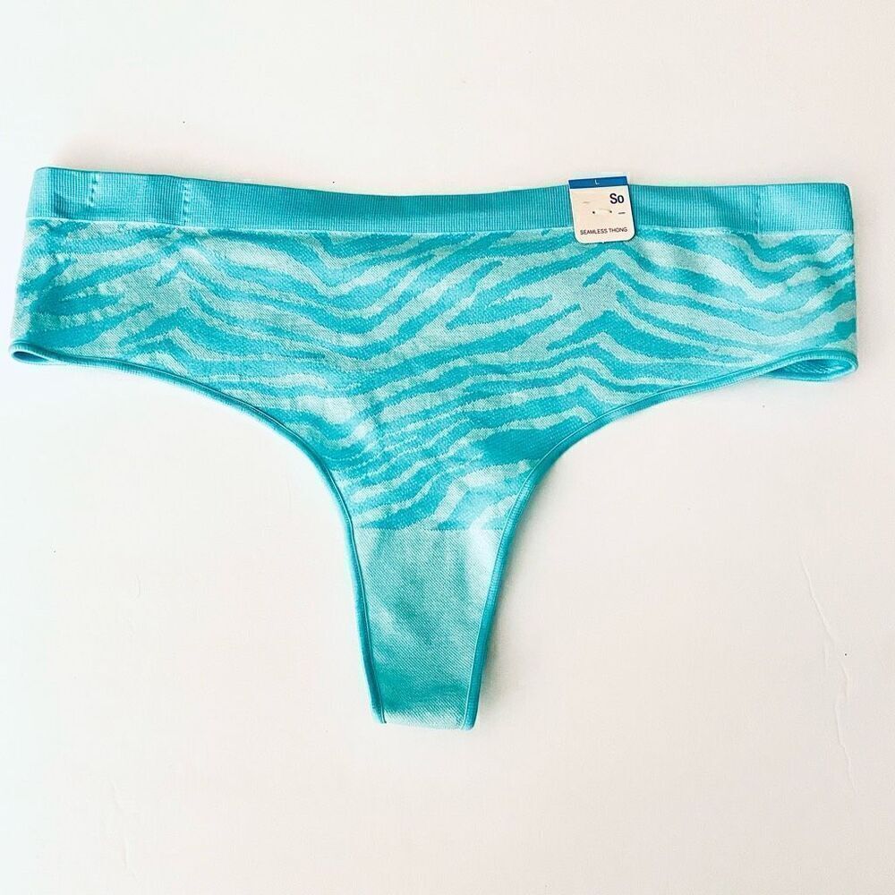 NWT Juniors' SO Sz L Seamless Blue Zebra Super stretchy y Comfy Panty